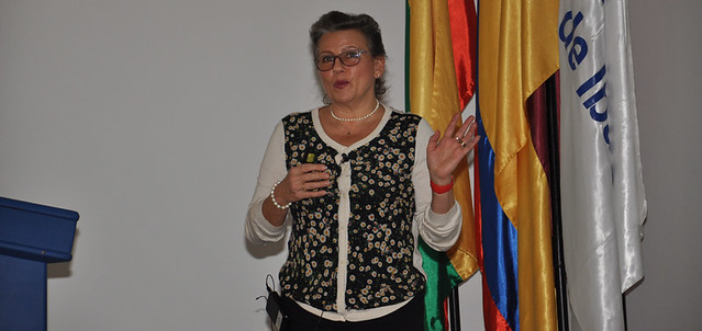 La Facultad de Ciencias Naturales y Matemáticas de Unibagué celebró la Cátedra inaugural a cargo de Elena Stashenko, Ph.D. de la Universidad Estatal de Moscú.