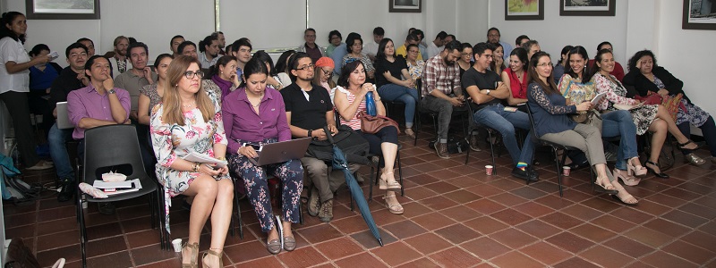 En la Primera Jornada de Socialización de Semilleros de Investigación, efectuada el 10 de diciembre, se permitió hacer un compendio de los avances alcanzados por cada semillero de la Facultad de Humanidades.